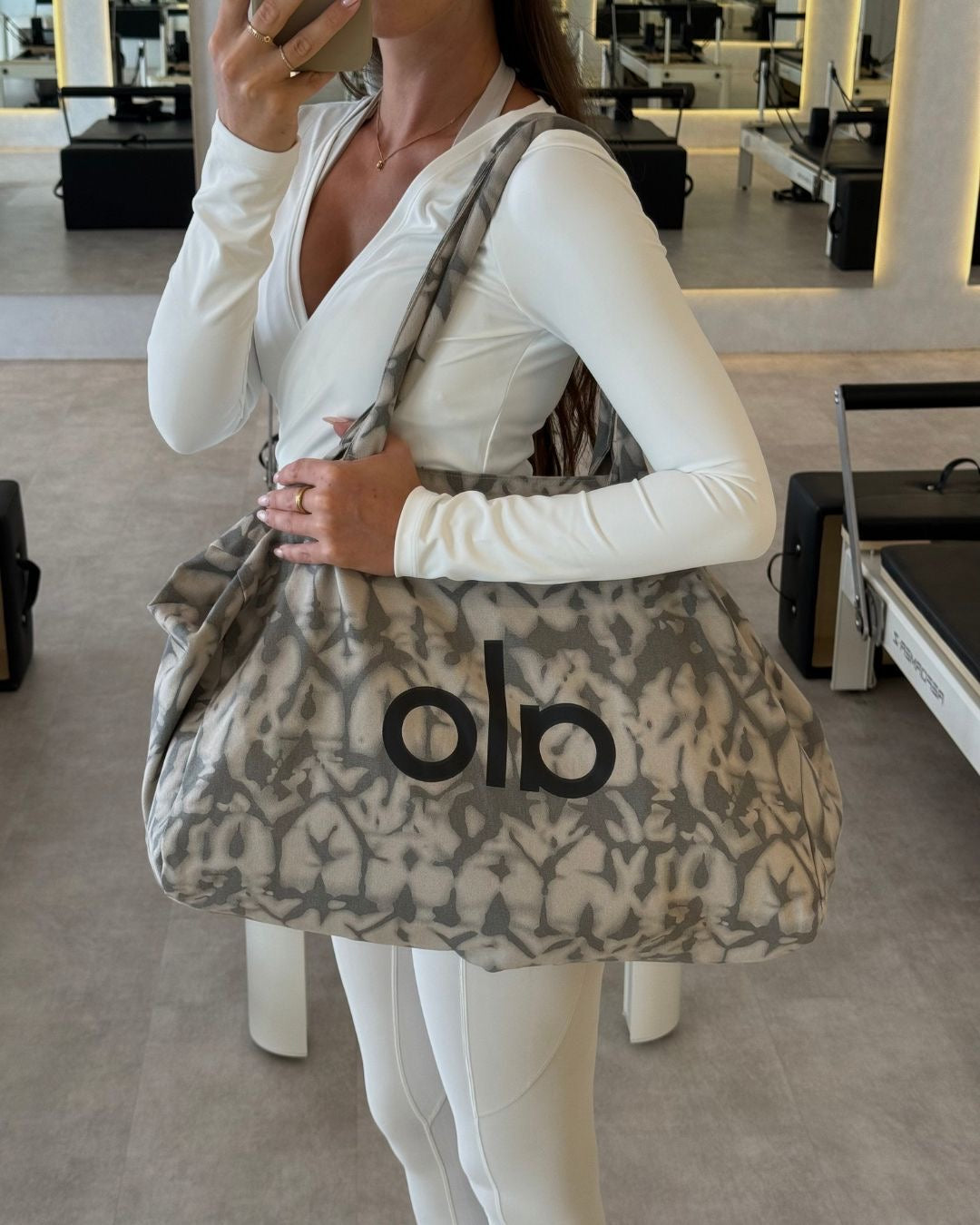 Alo Yoga Shopper Tote Bag
