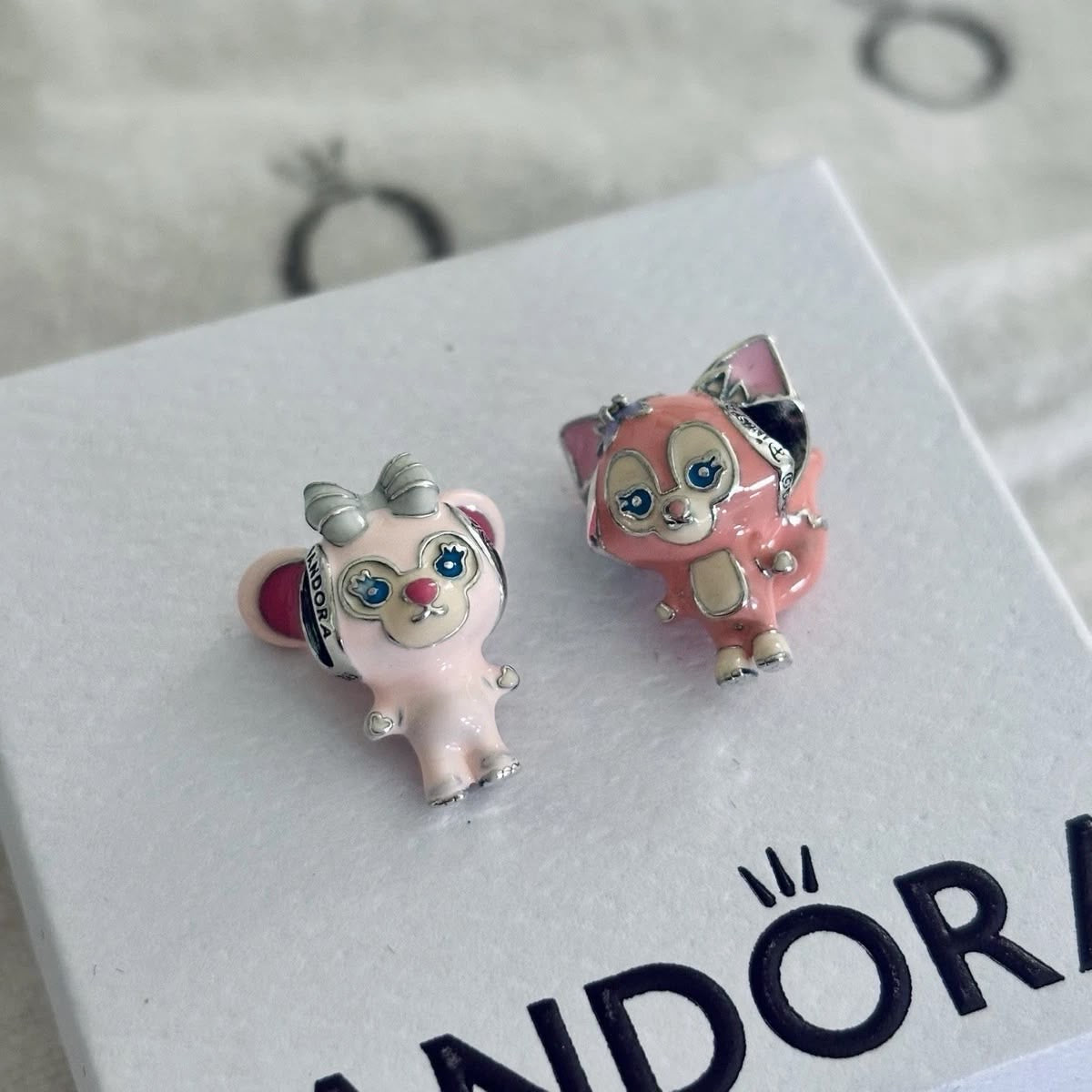 Charm Pandora Shelliemay