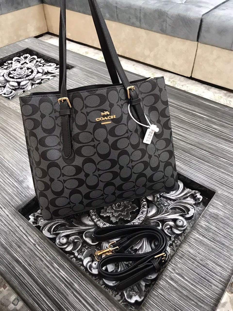 Cartera Mediana coach Mollie Tote Bag 25 Negra Con Caja