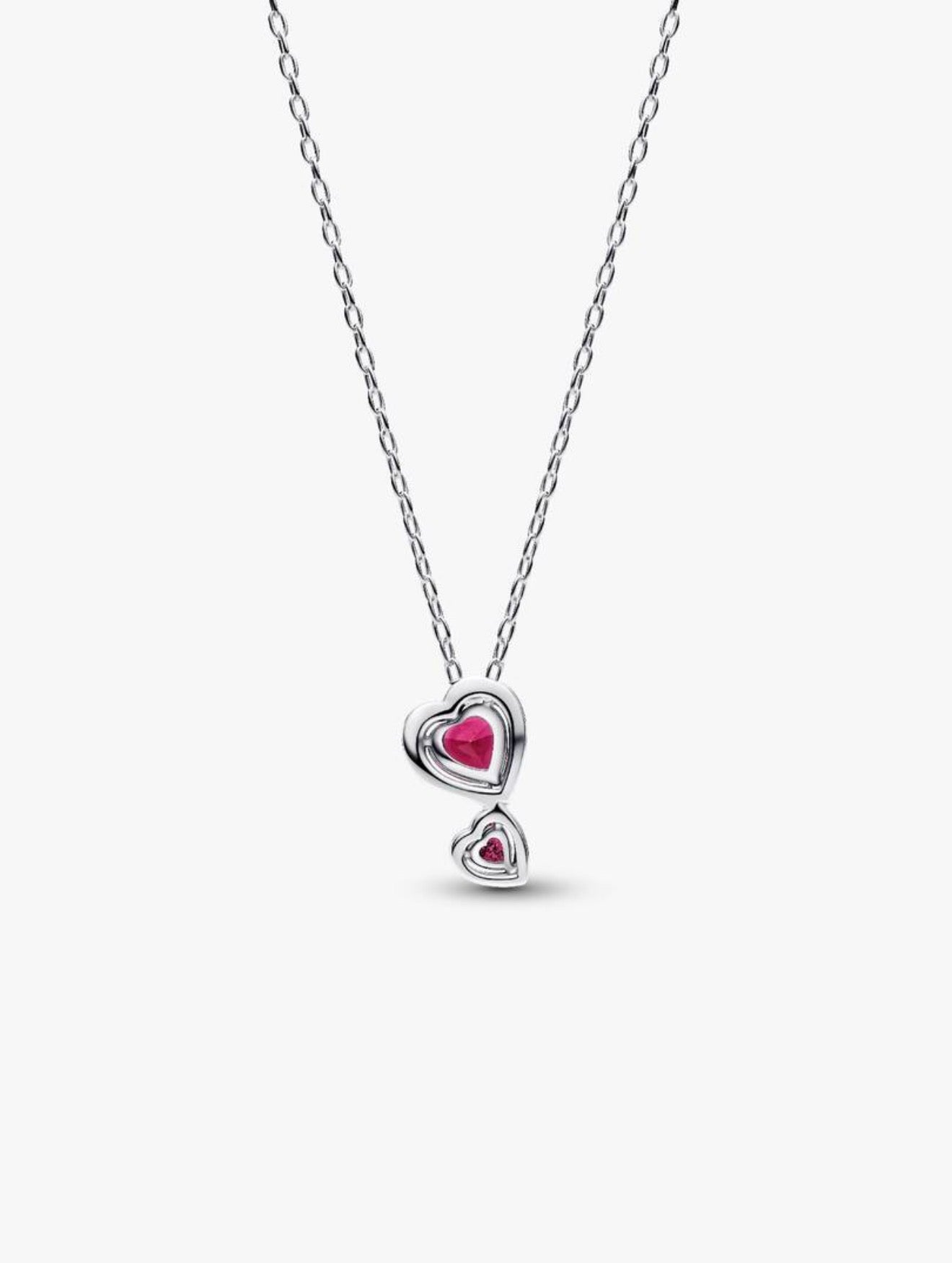 Collar Pandora con colgante de corazones con halo rojo
