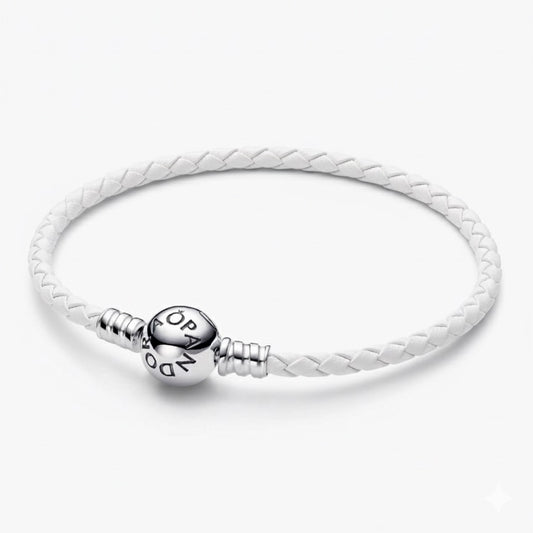Brazalete Pandora De Cuero Blanco Con Broche En Plata