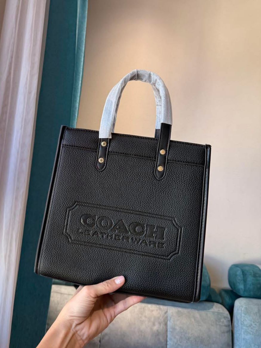 Cartera Tote Coach Field 30 en negro