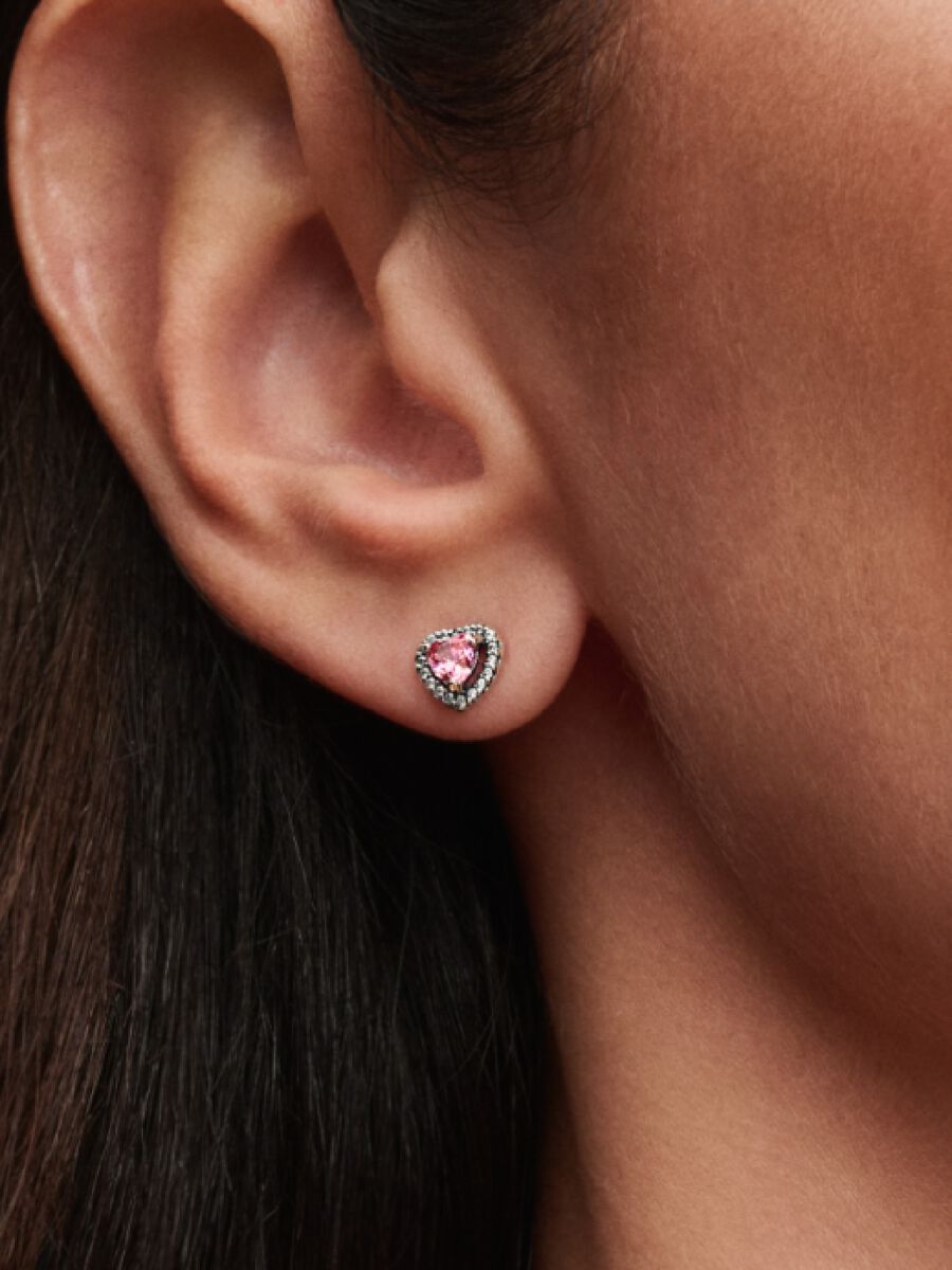 Aretes Pandora Corazones en Relieve Rosa