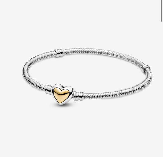 Pulsera Pandora Moments Broche de Corazón Dorado Baño en oro