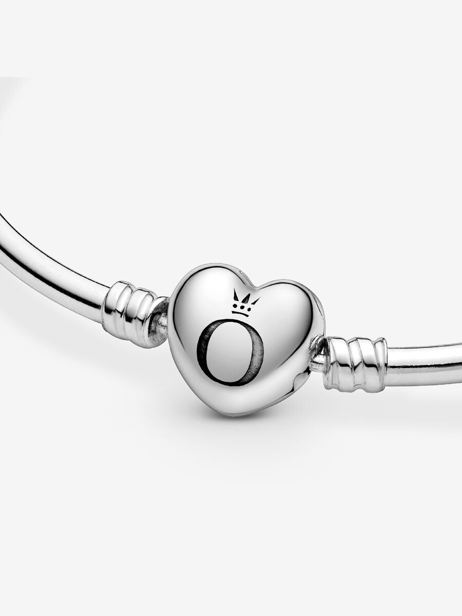 Pulsera Pandora Rígida Cierre de Corazón Logotipo