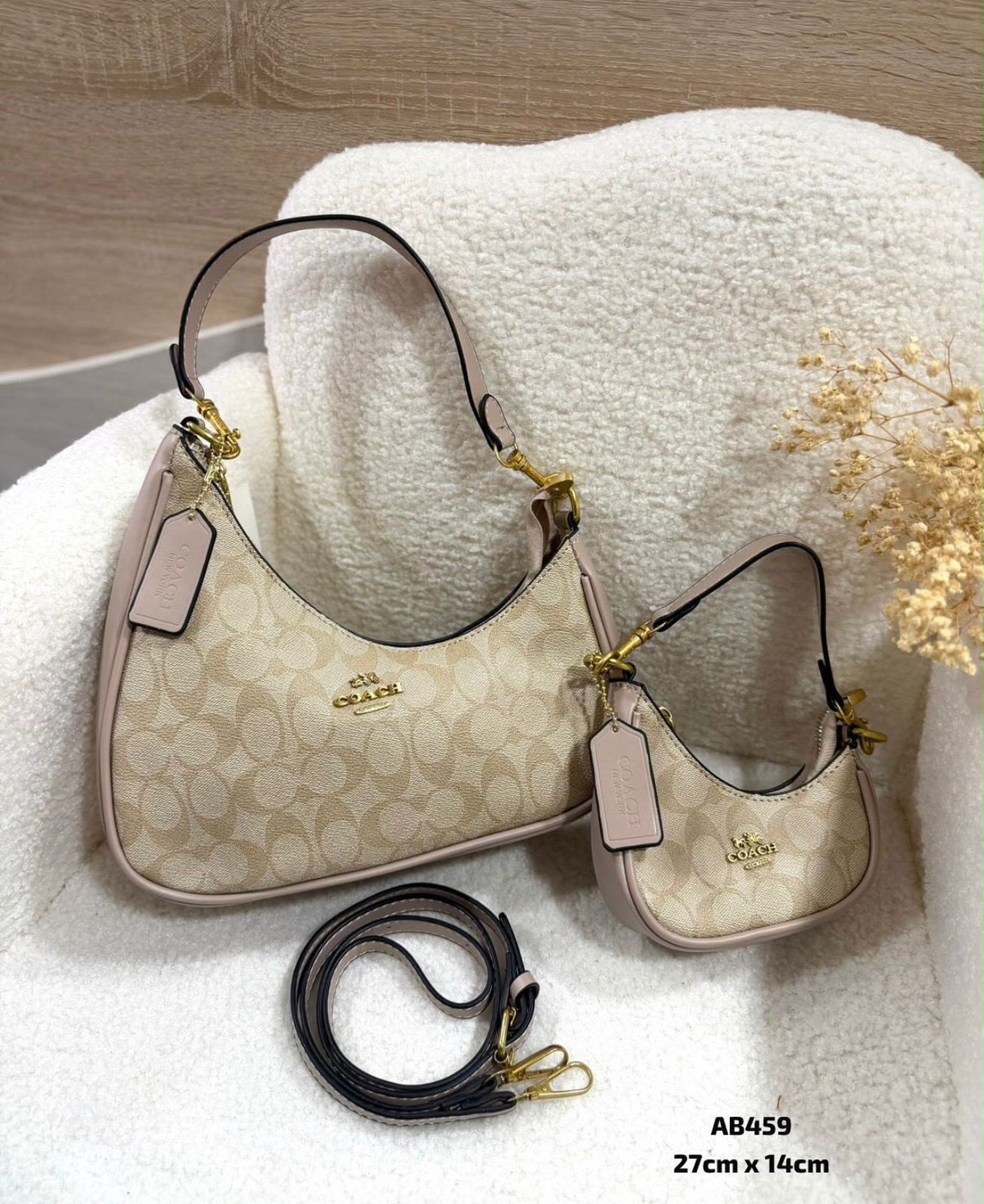 Cartera Coach Asimétrica Kakhi Beige Con Mini Monedero