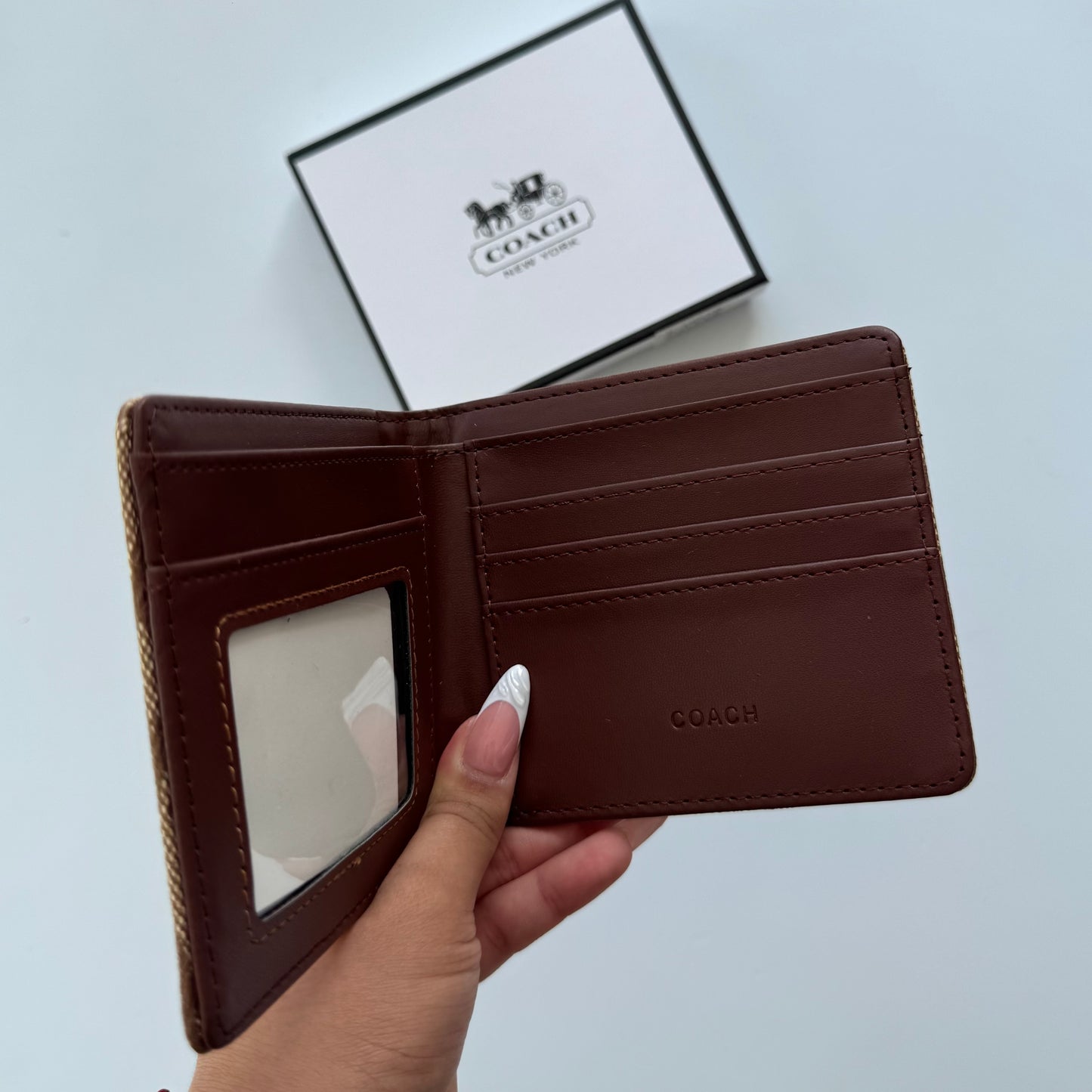 Billetera Para Caballero + Caja De Regalo Coach Café