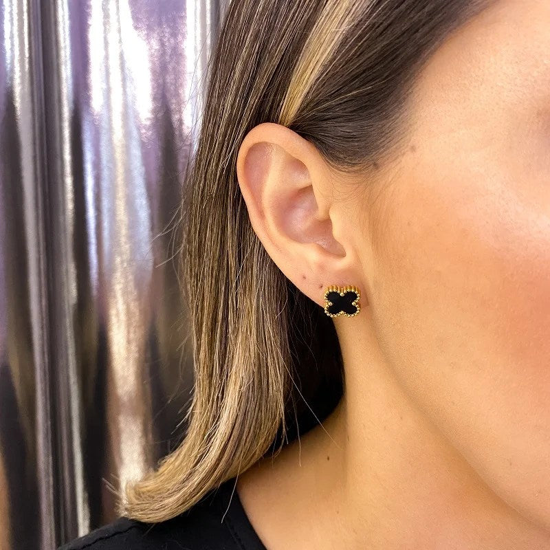 Set Van Cleef Aretes Y collar Negra