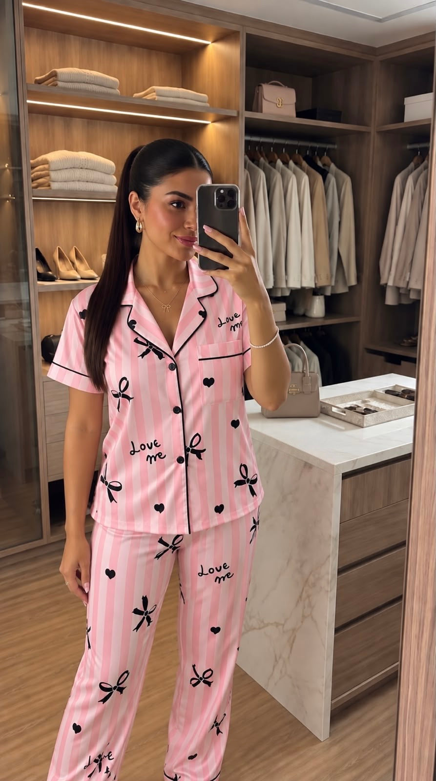 Pijama de Victoria’s Secret de pantalón con rayas rosas Love Me
