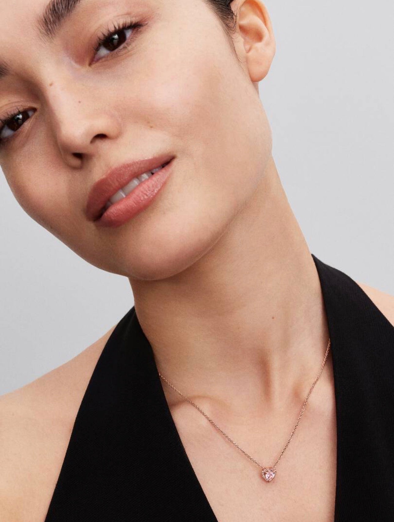 Collar Pandora Corazón Rosa En Rose Gold