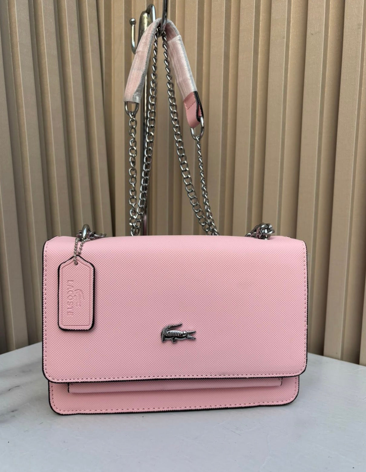 Cartera Lacoste Rosa