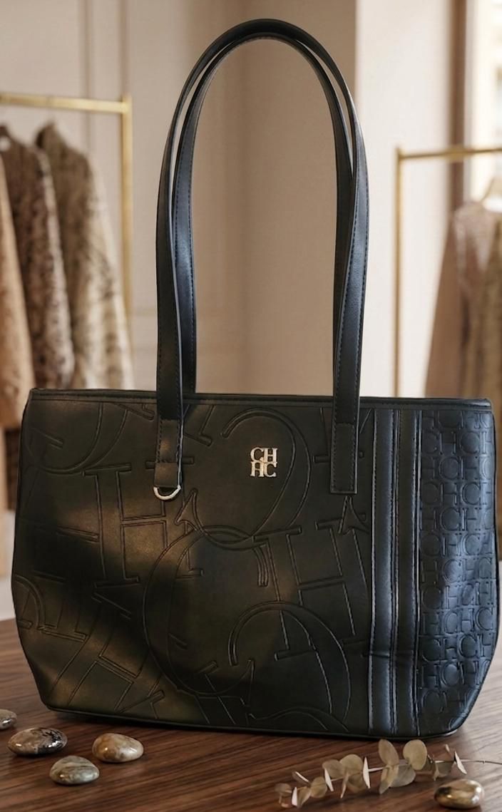 Cartera Carolina Herrera Grande Negra