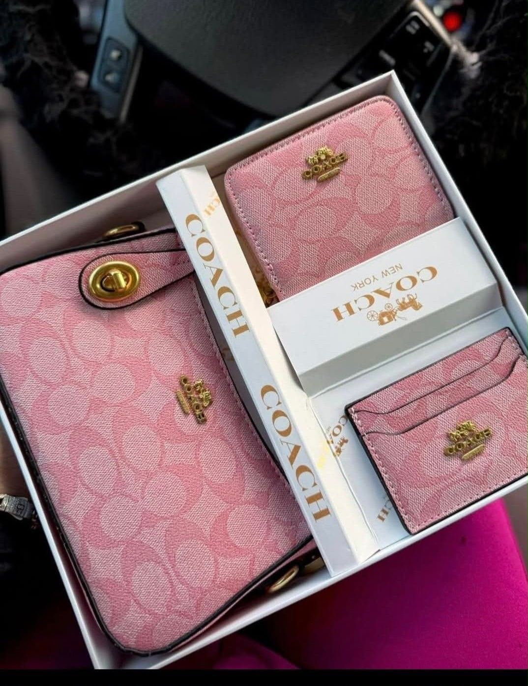 Set De Regalo De Cartera Coach Rosa de 3 Piezas Con Caja