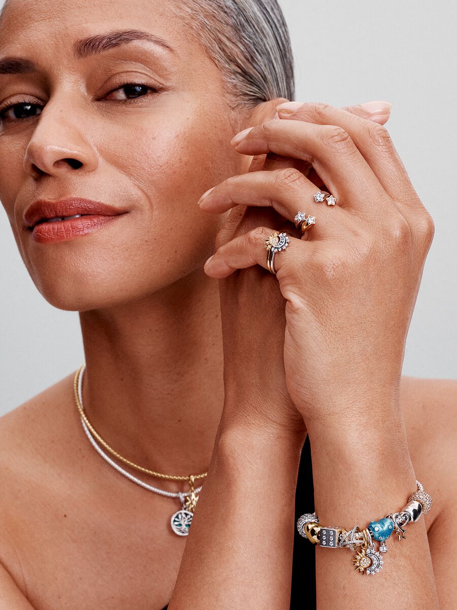 Anillo Pandora Sol Brillante Celestial