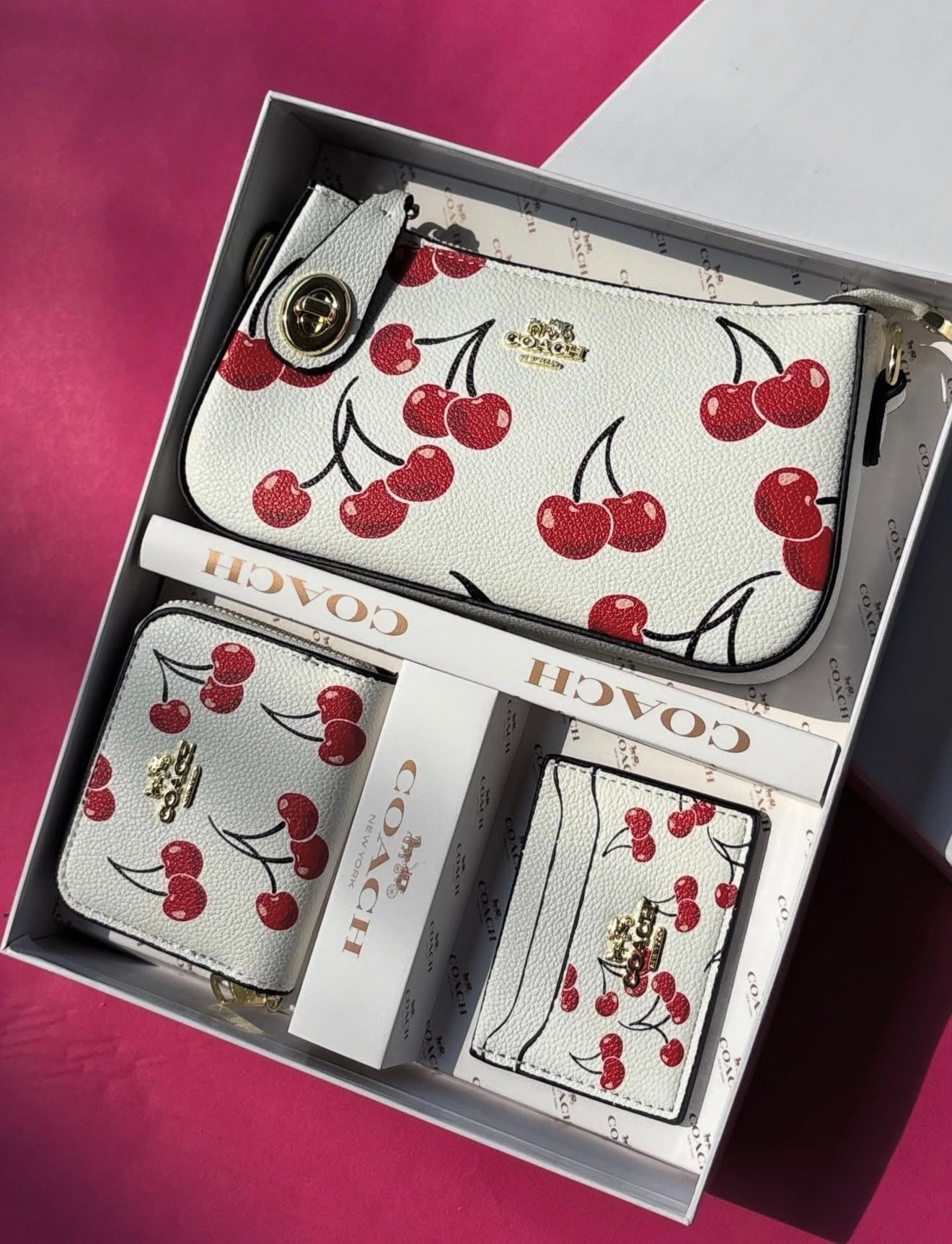 Set de Carteras Coach 3 piezas Cerezas