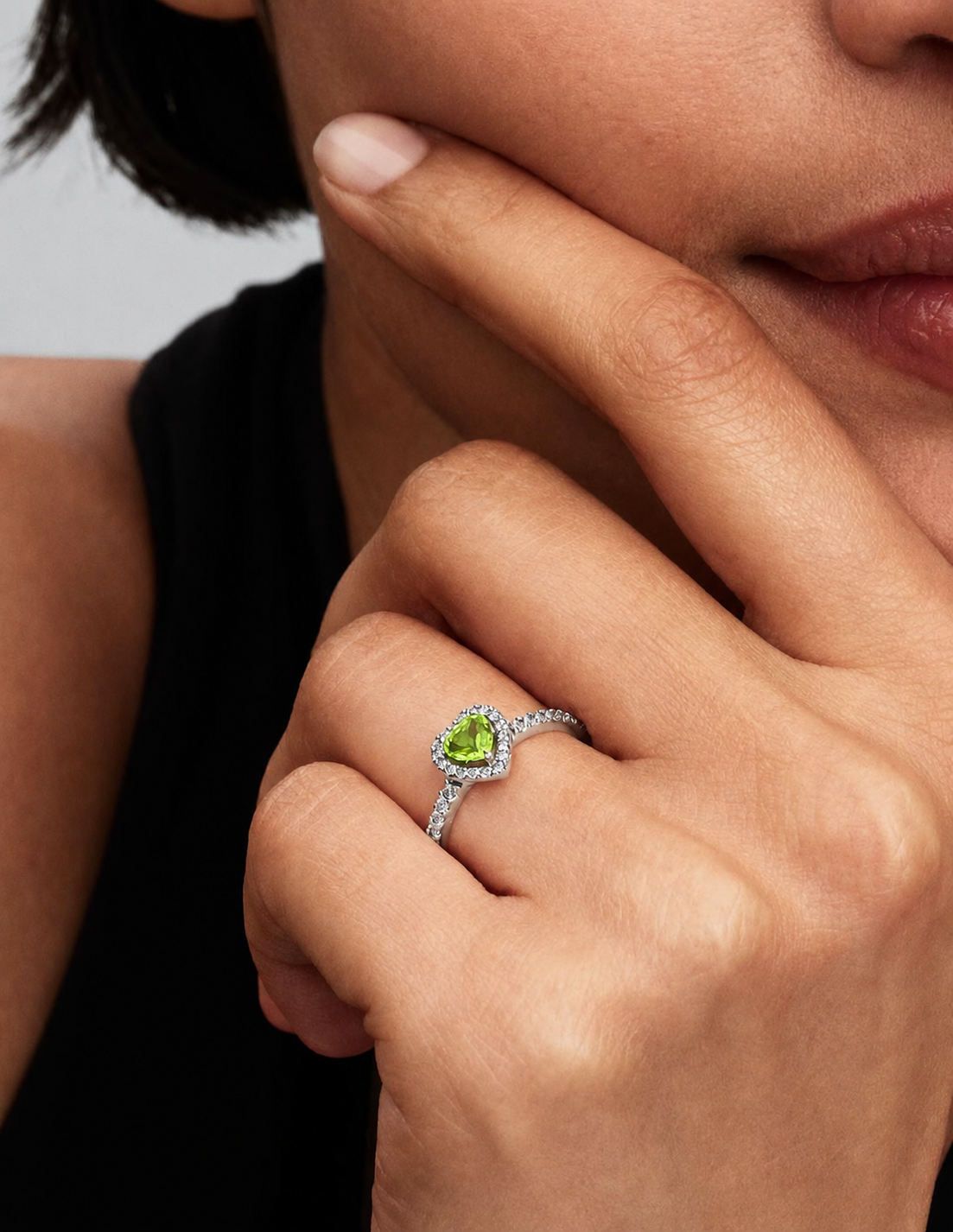 Anillo Pandora Corazón Verde Claro Brillante