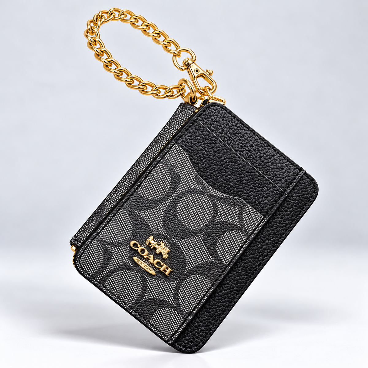Zip Card Coach Case in Signature Canvas Negro