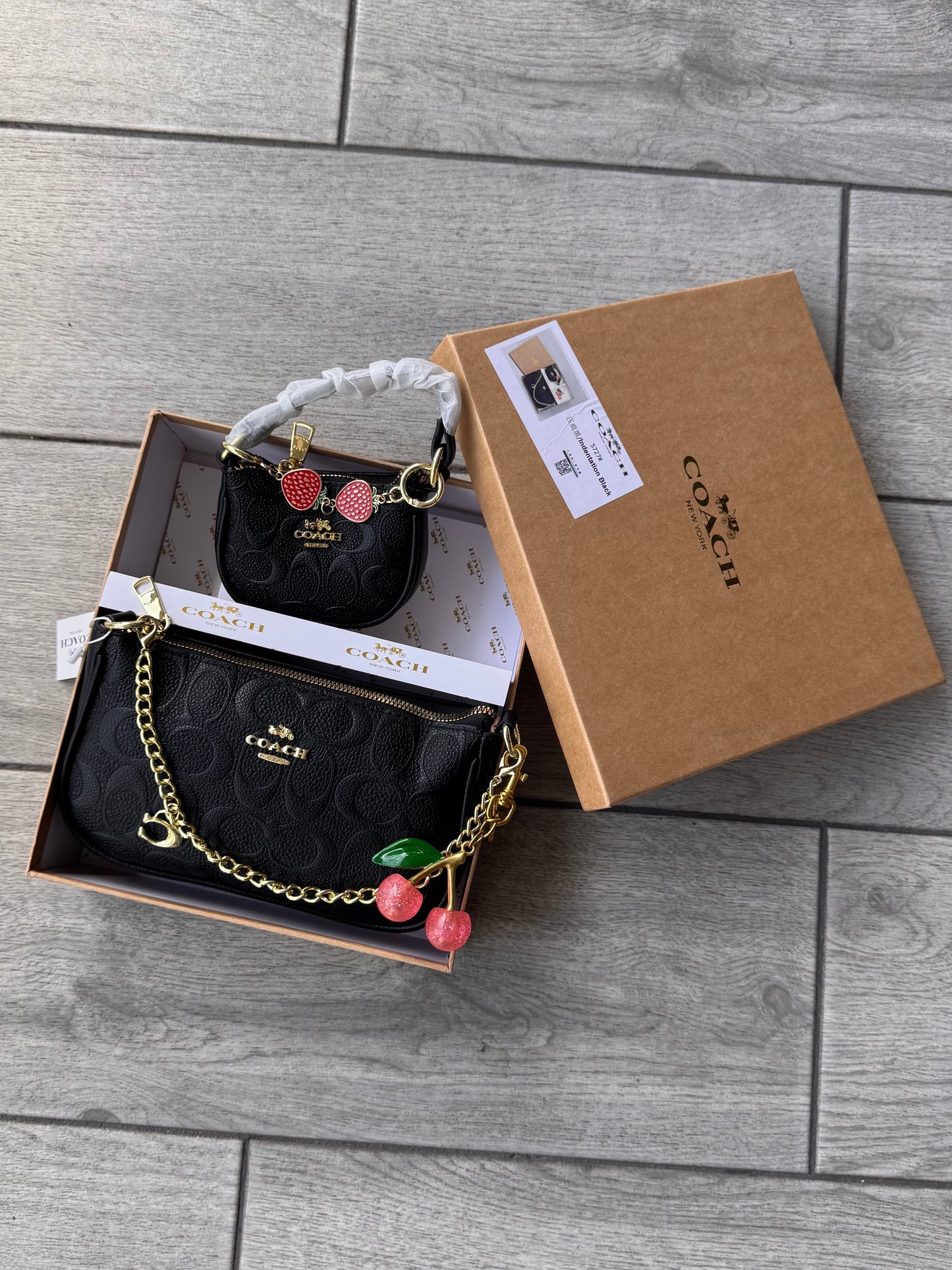 Set De Cartera Coach Con Mini Cartera En Color Negro Y Caja