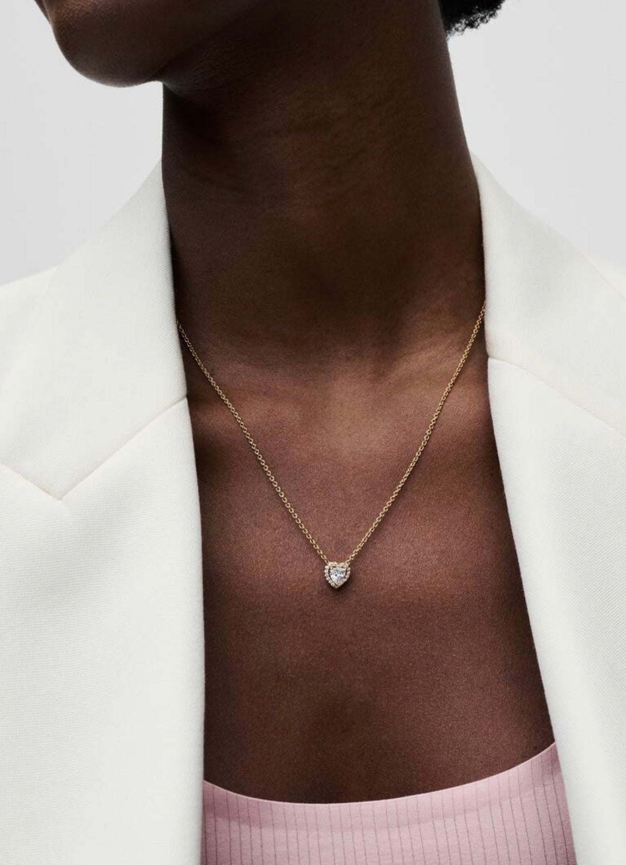 Collar Pandora Corazón Blanco En Dorado