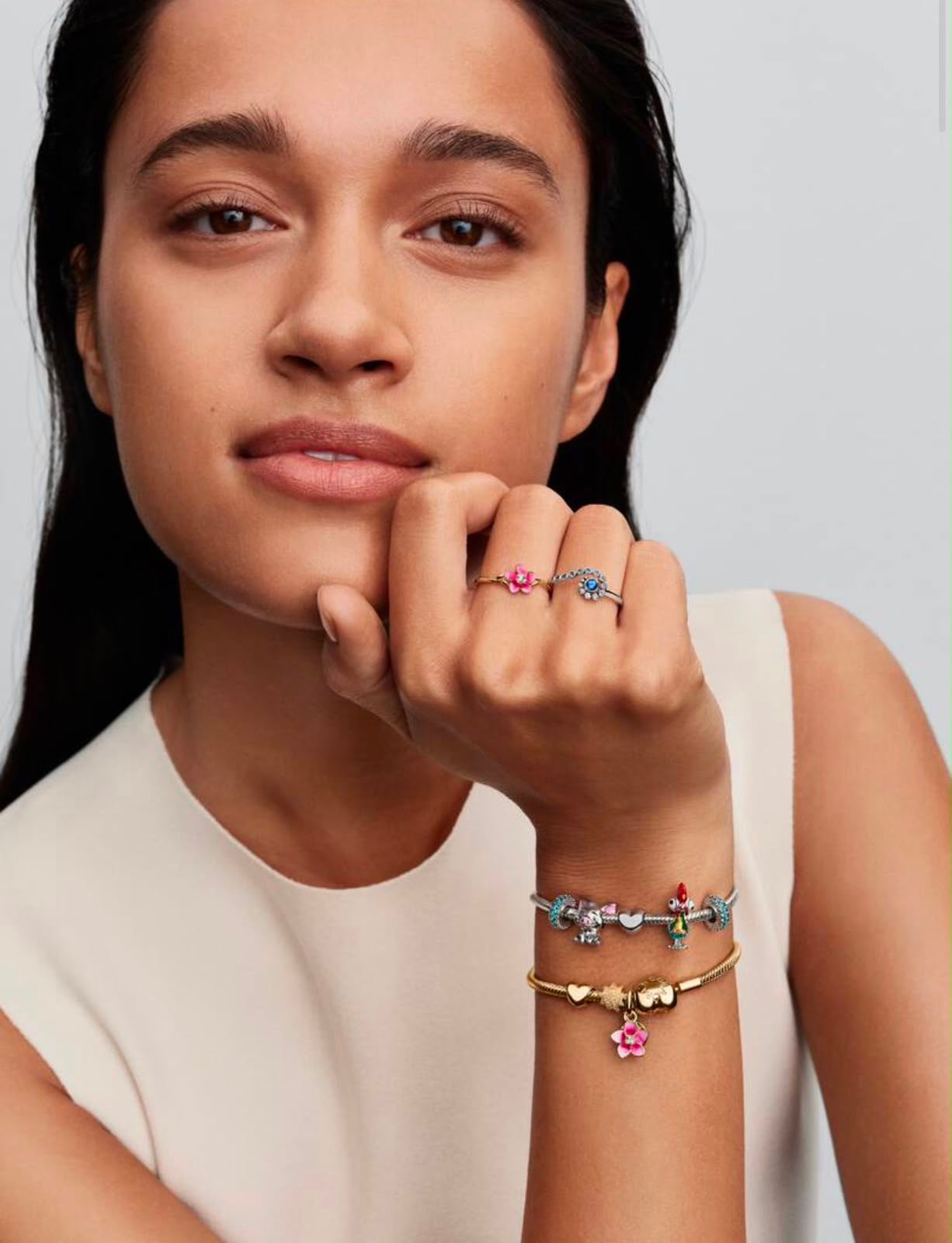Anillo Pandora Flor de Moana de Disney