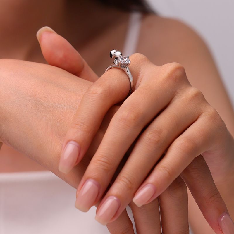 Anillo Pandora Snoopy ￼