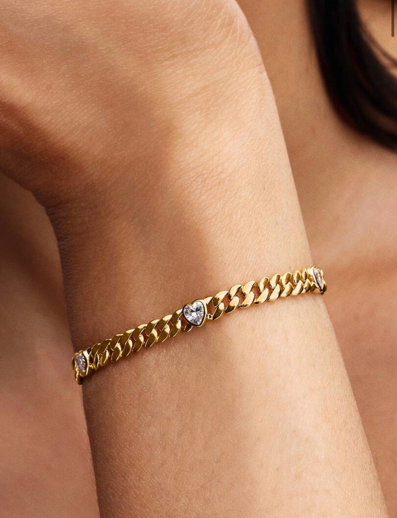 Brazalete de Cadena cubana Corazón Dorado