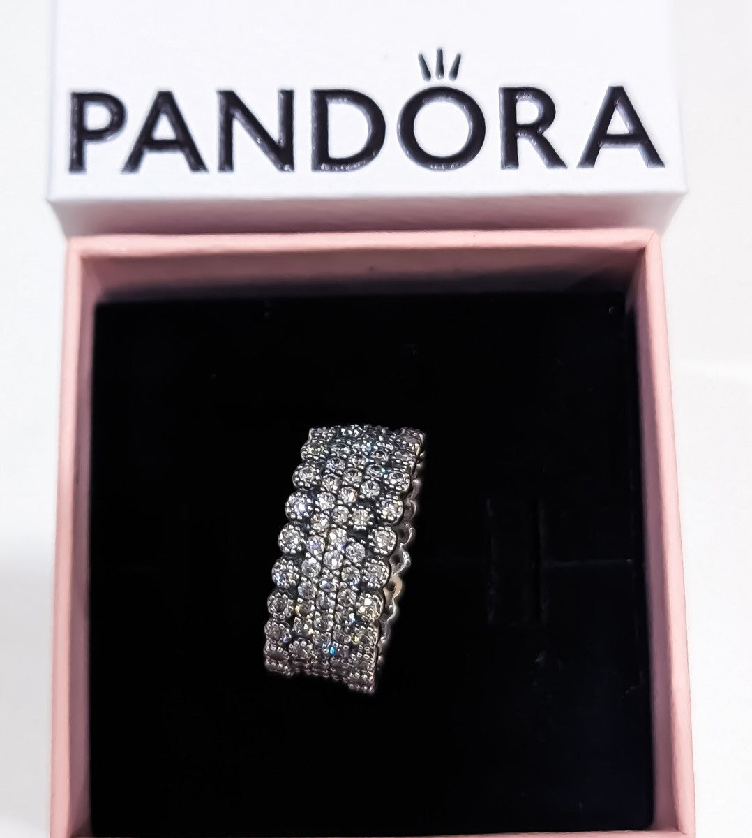 Anillo Pandora Banda Pave Brillo Lujoso