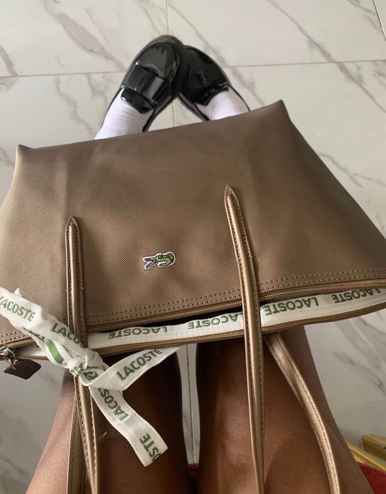 Cartera Lacoste tote grande L.12.12 Marrón