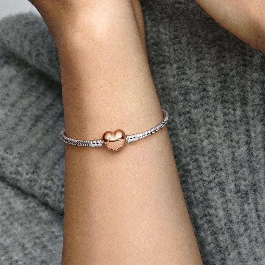 Pulsera Pandora Moments Con Cierre De Corazón En Rose Gold