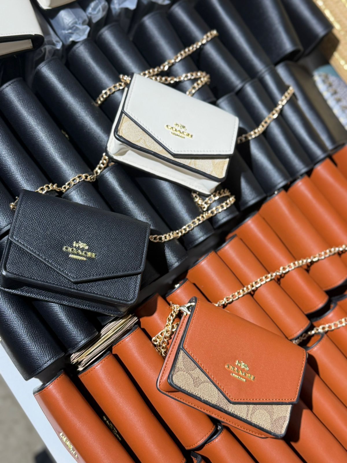 Cartera Coach Mini Klare Negra