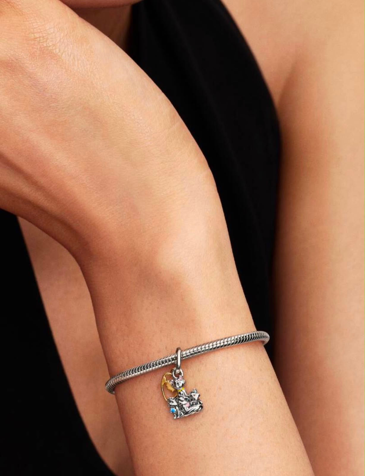 Charm Pandora Corazon y mariposa entrelazados