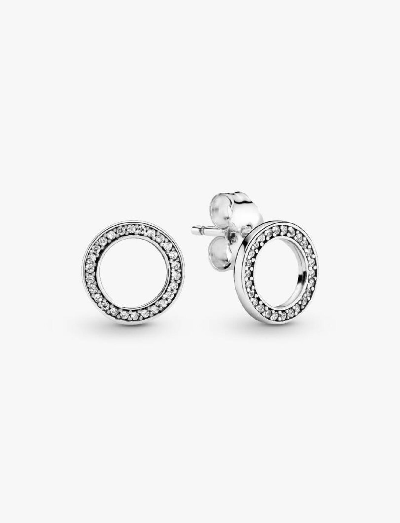 Aretes Pandora de botón con círculos brillantes