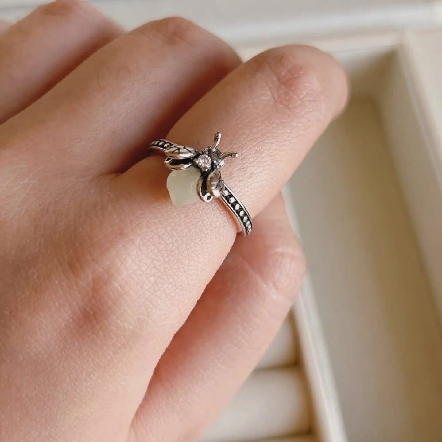Anillo Pandora Evangeline De La Princesa y el Sapo