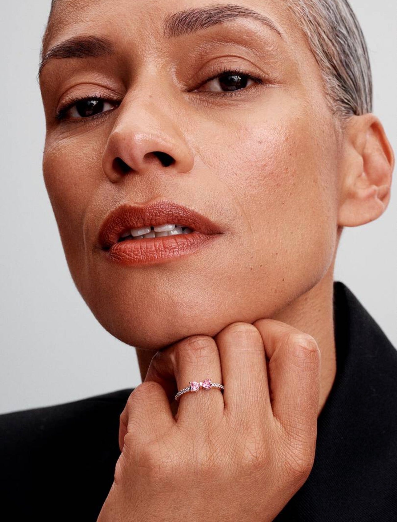 Anillo Pandora Lazo Rosa Brillante