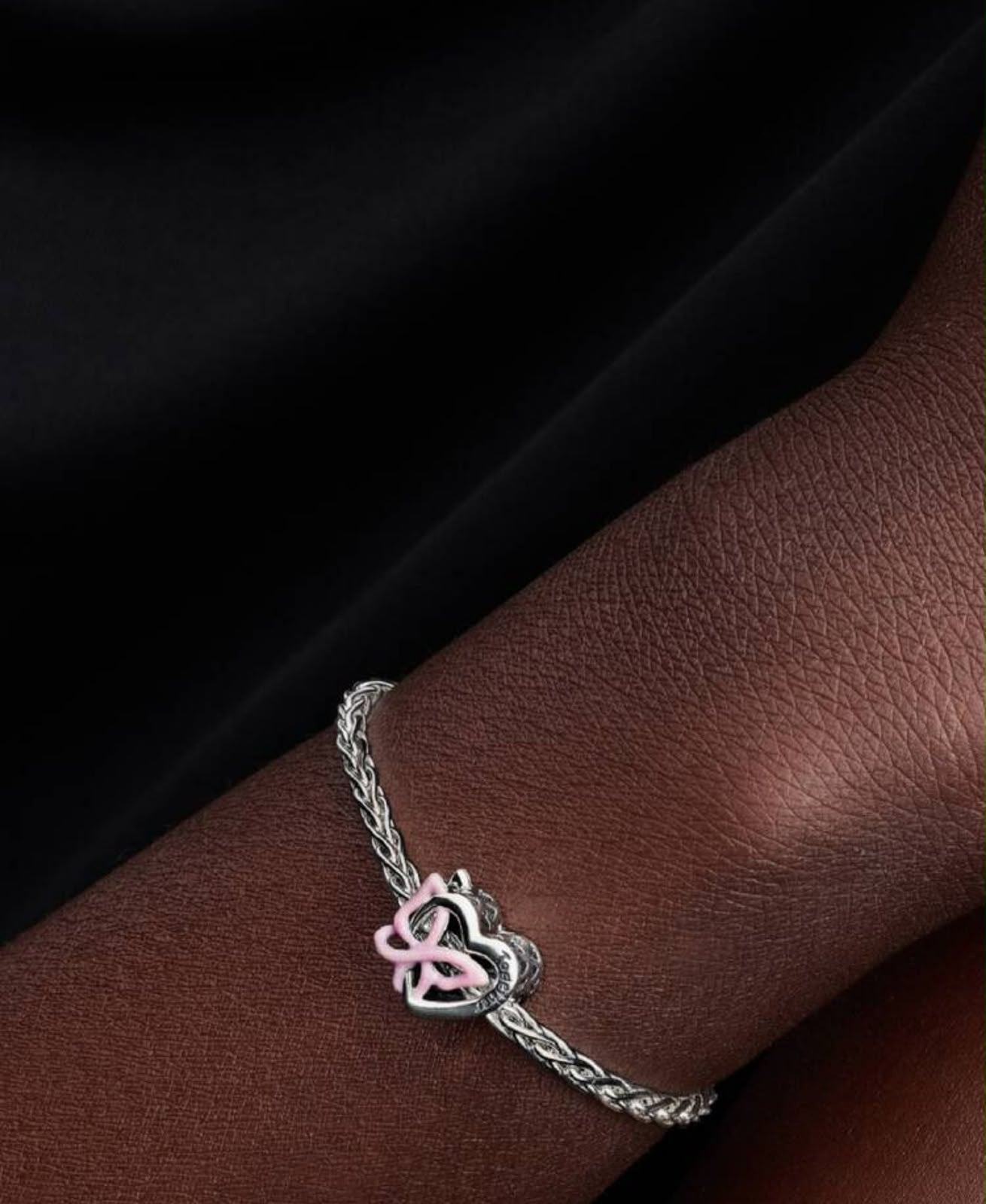 Charm Pandora Corazon y mariposa entrelazados
