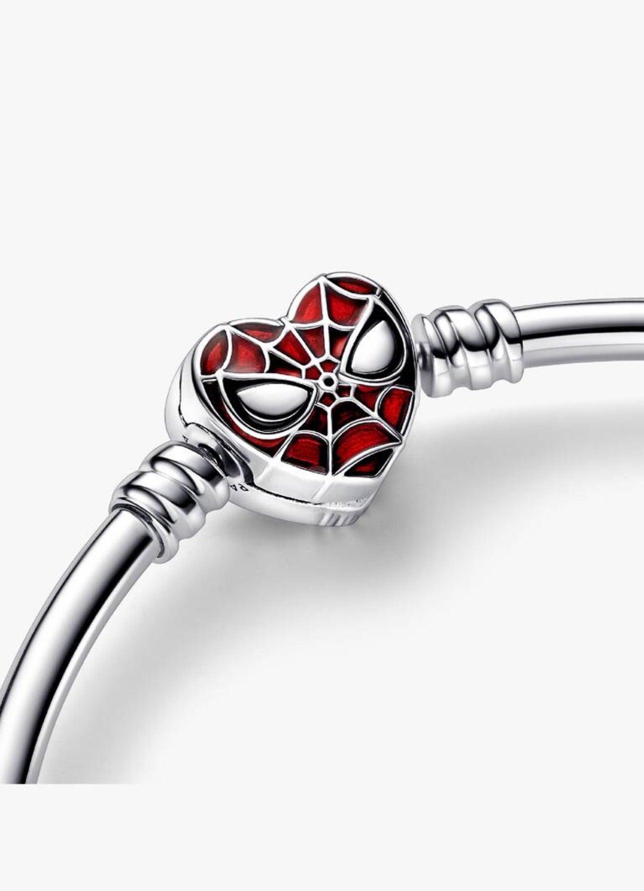 Brazalete Pandora rígido con broche de máscara de Spiderman de Marvel