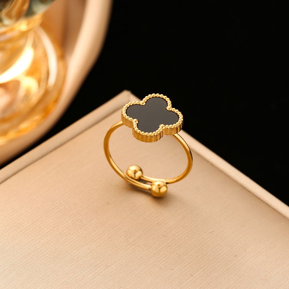 Anillo Ajustable Van Cleef Un Trébol Negro