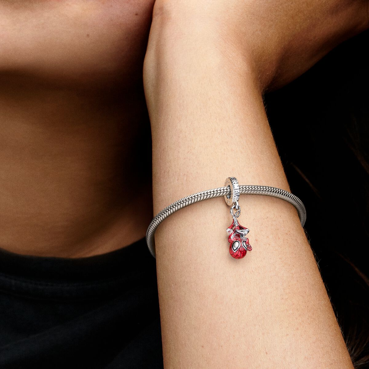 Charm Pandora Spiderman Rojo