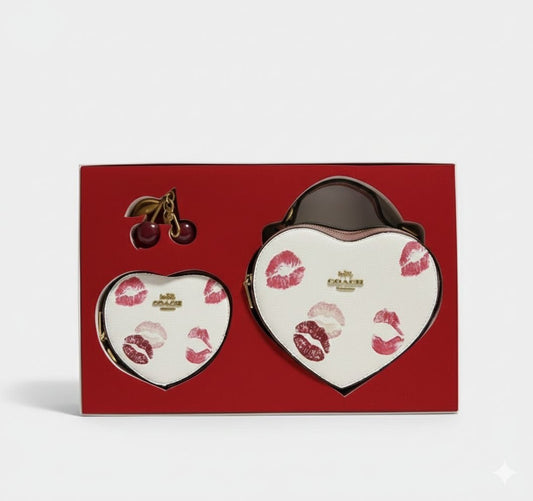 Set Coach De Corazón Cartera Y Monedero + Llavero En Blanco Con Besos