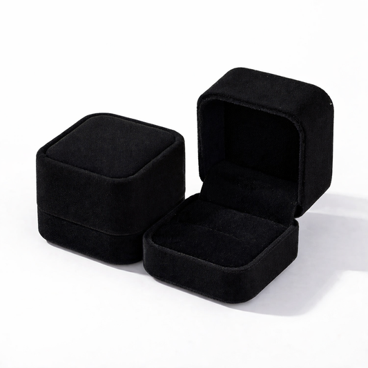 Caja Para Anillo De Terciopelo negra