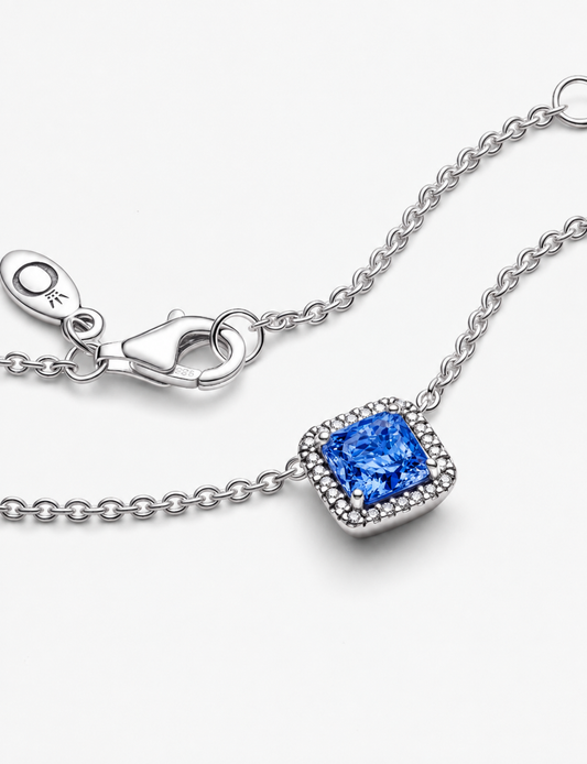 Collar Pandora Cuadrado Elegancia Atemporal Azul