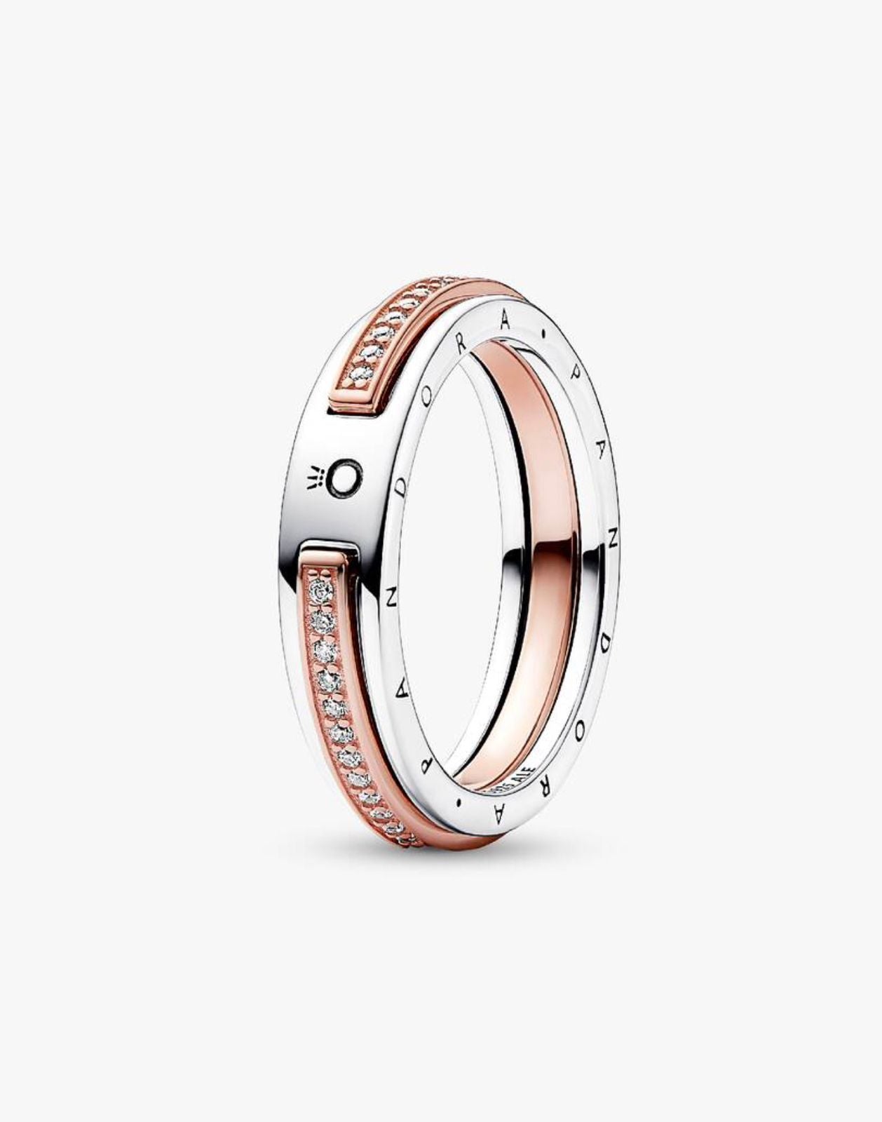 Anillo Pandora de dos tonos con logo y pavé Signature