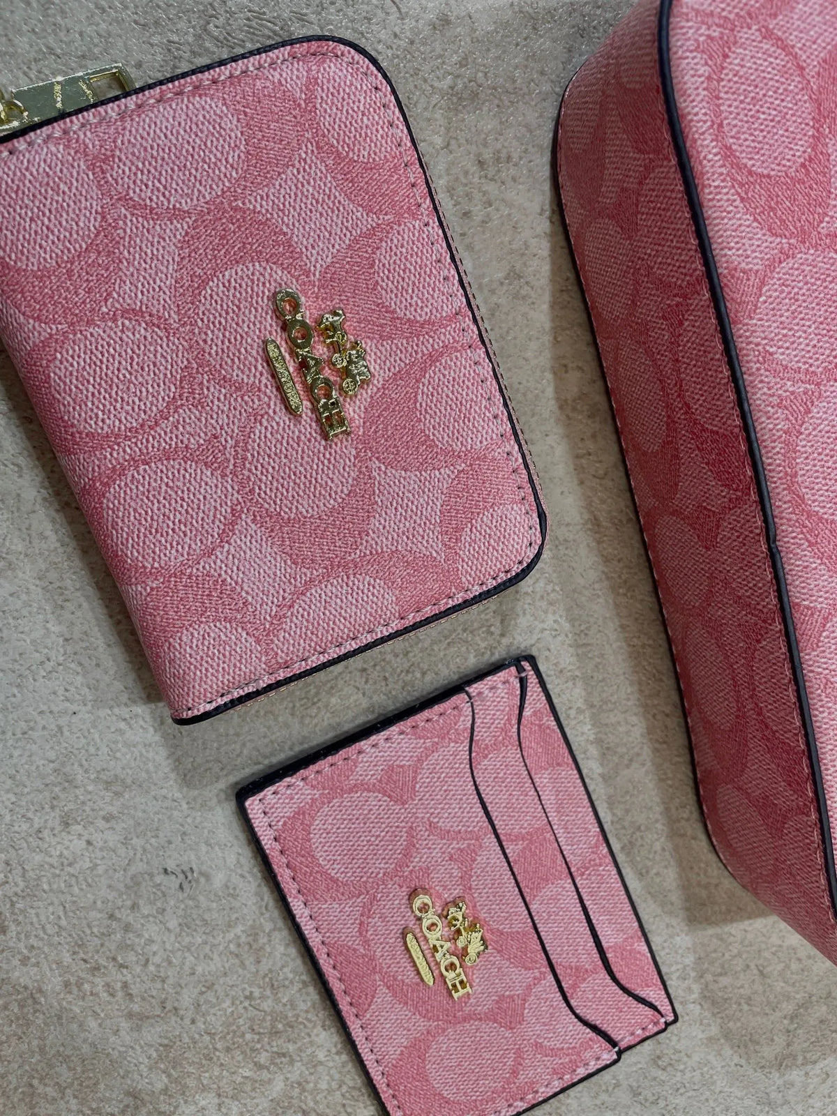 Set De 3 Carteras Coach Clásico Rosa Y Caja
